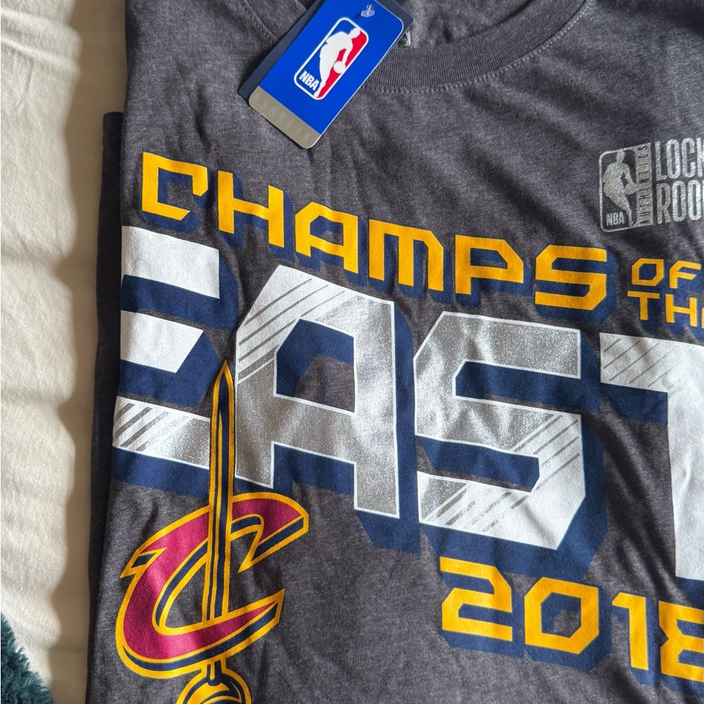 NWT Men's NBA Locker Room Champs of the East 2018 T-Shirt - Picture 2 of 7
